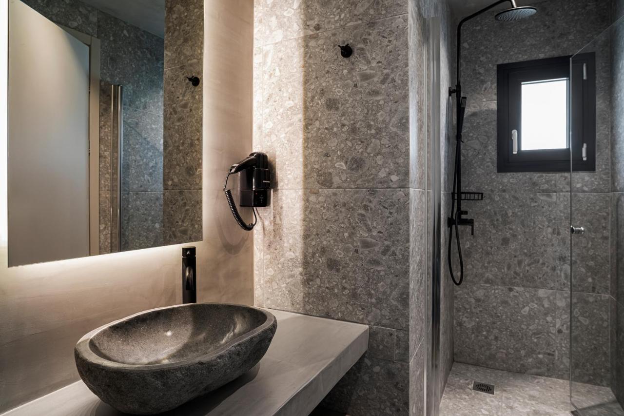 Hotel Bob W Akadimia 4*