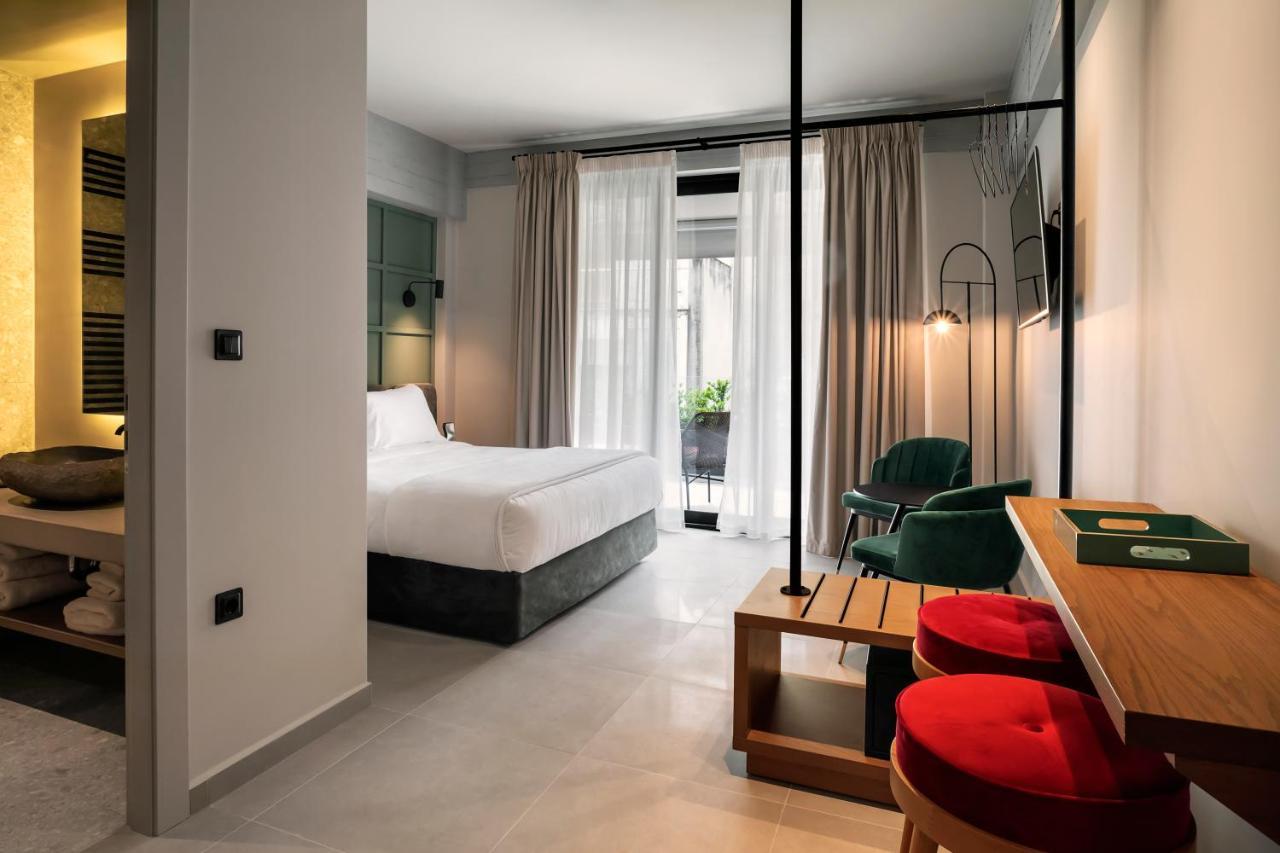 Hotel Bob W Akadimia
