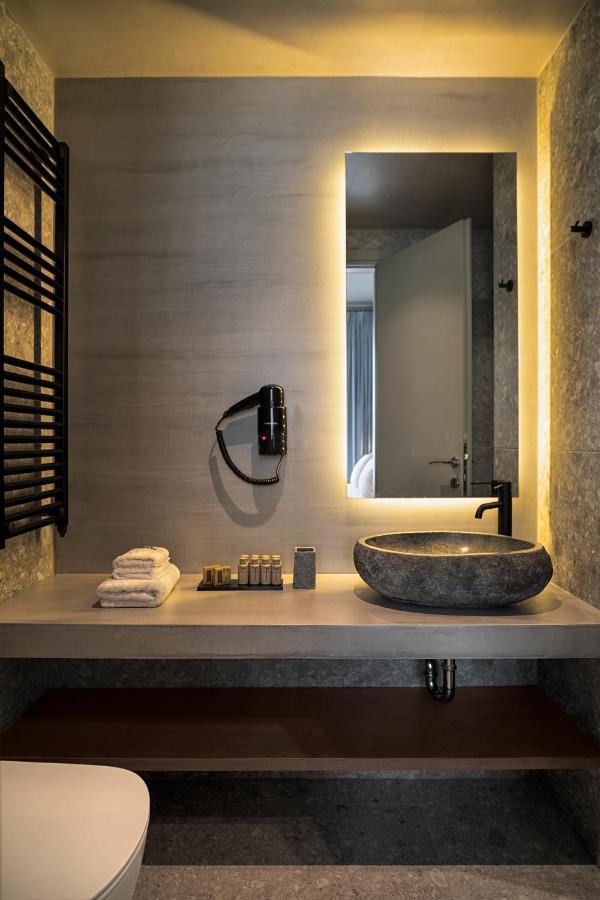 Hotel Bob W Akadimia