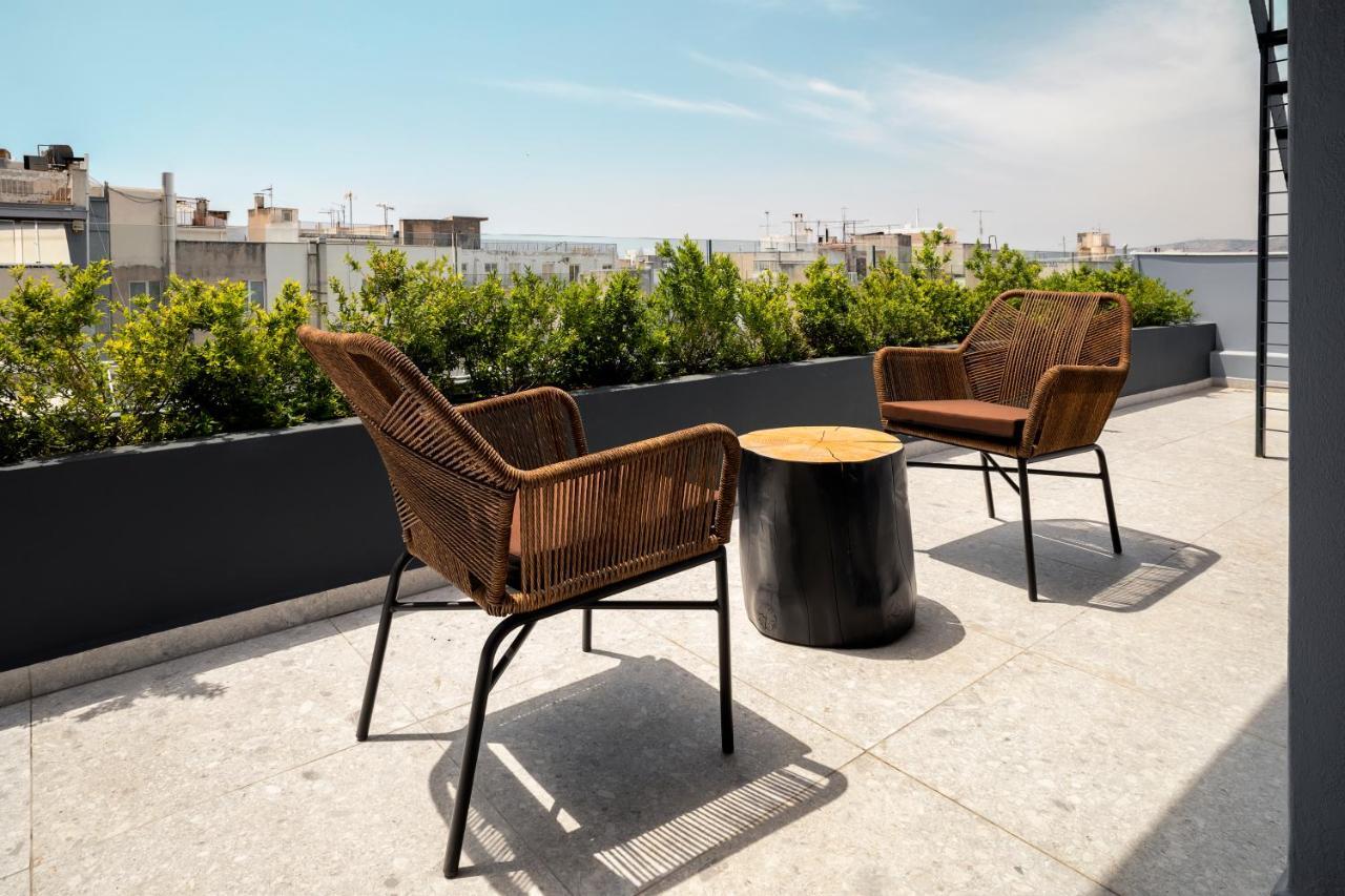 Bob W Akadimia Hotel 4*